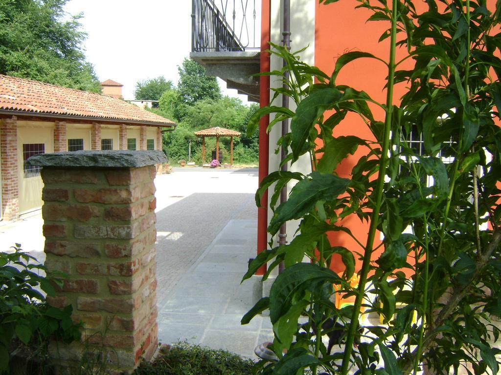 B&B Cascina Rossa Asti Exterior photo