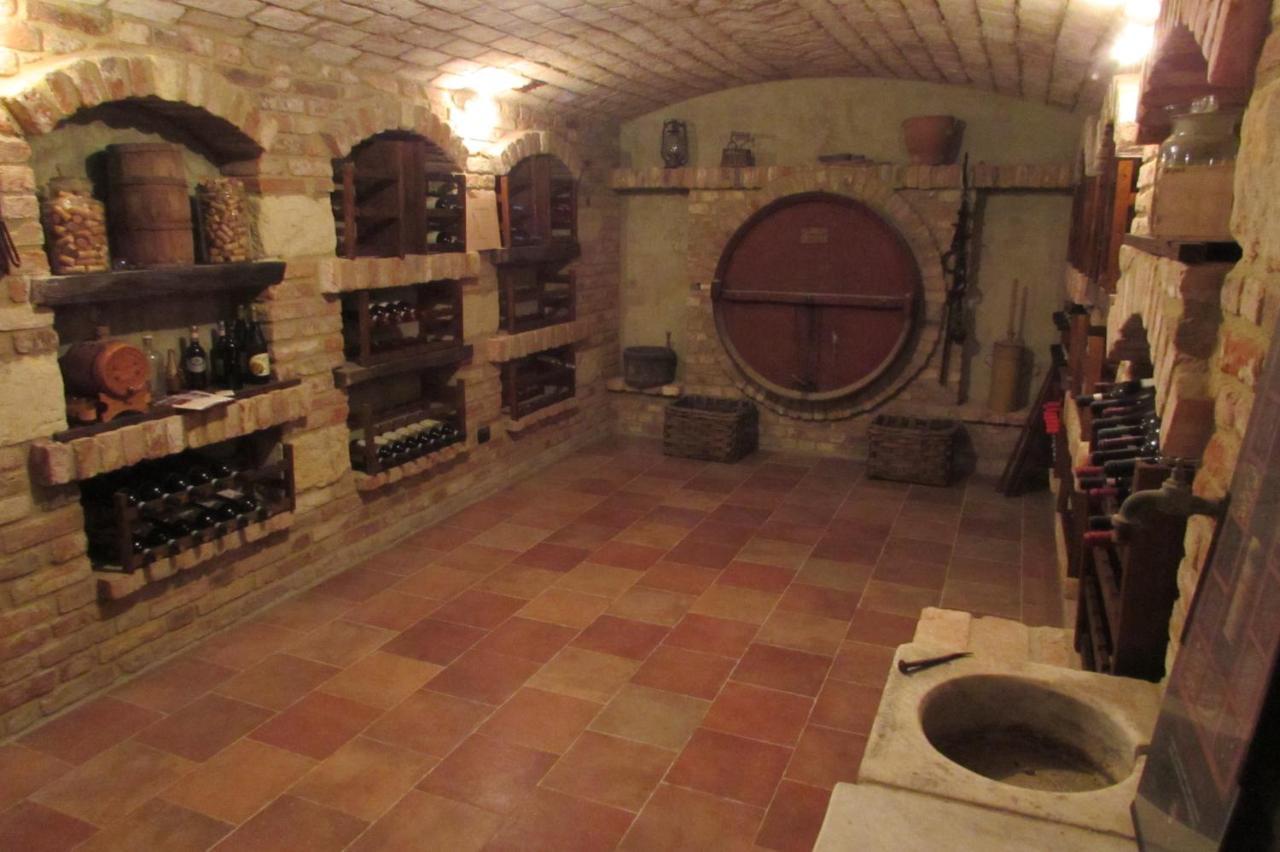 B&B Cascina Rossa Asti Exterior photo